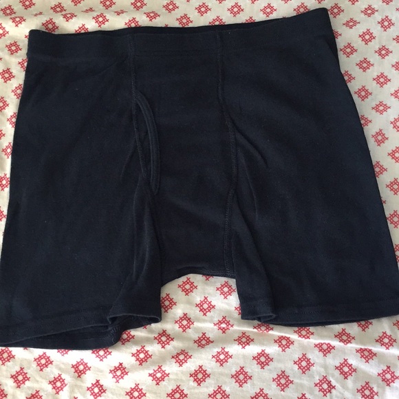 Superman Uniqlo T-Shirt & 3 pairs of Hanes Boxers - Picture 7 of 11